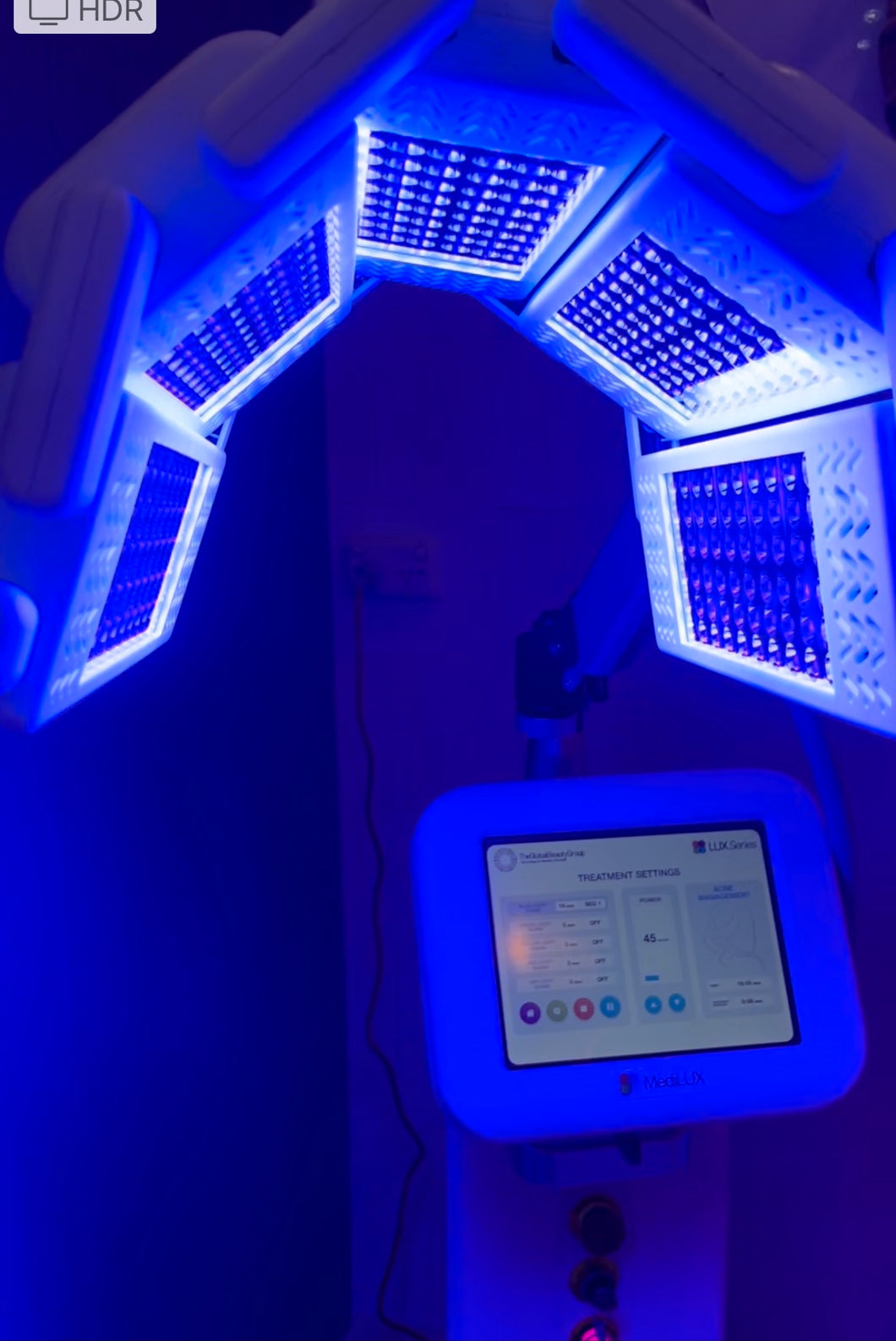 LED Light Therapy 6 sessions.